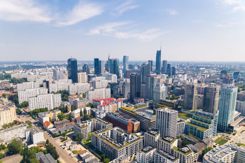 biurowce warszawa Mniejsze zainteresowanie biurami w I kw. 2026 r.